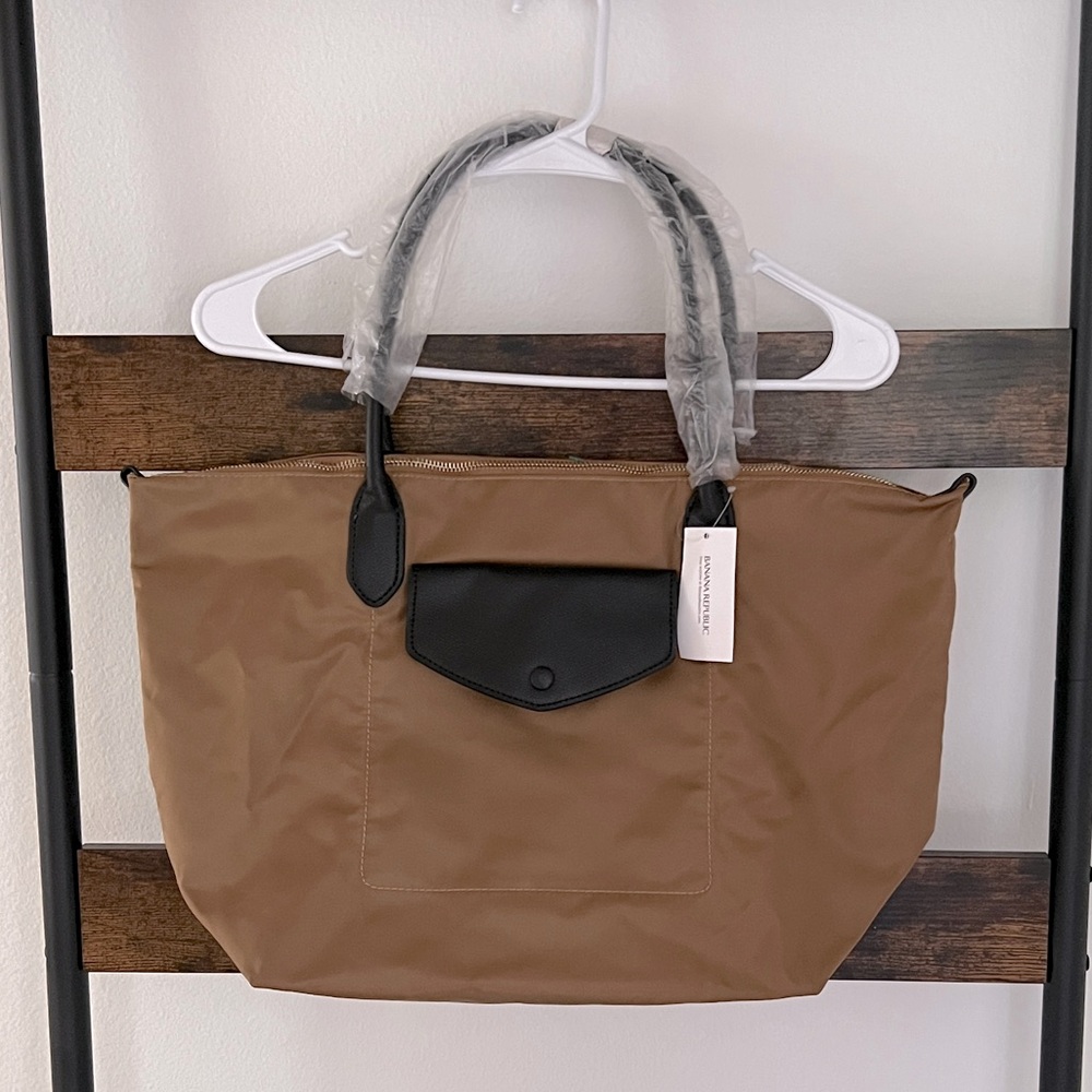 Banana Republic tan nylon long champ-style TOTE